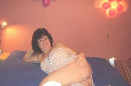 Profil von: GirlDeluxe - LiveSearch-Tags: web cam kostenlos, anal free pics